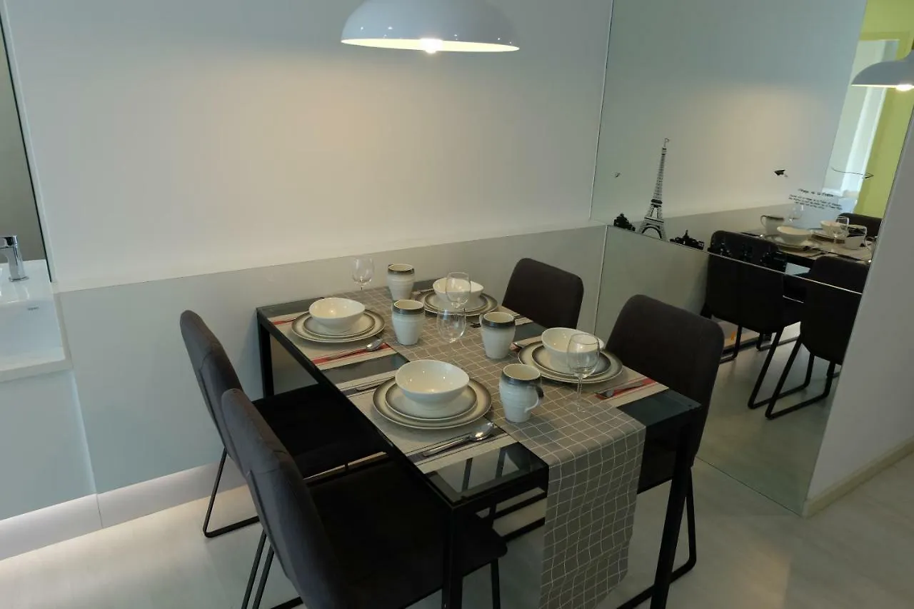 Apartamento Karen'S Straits Garden Suite