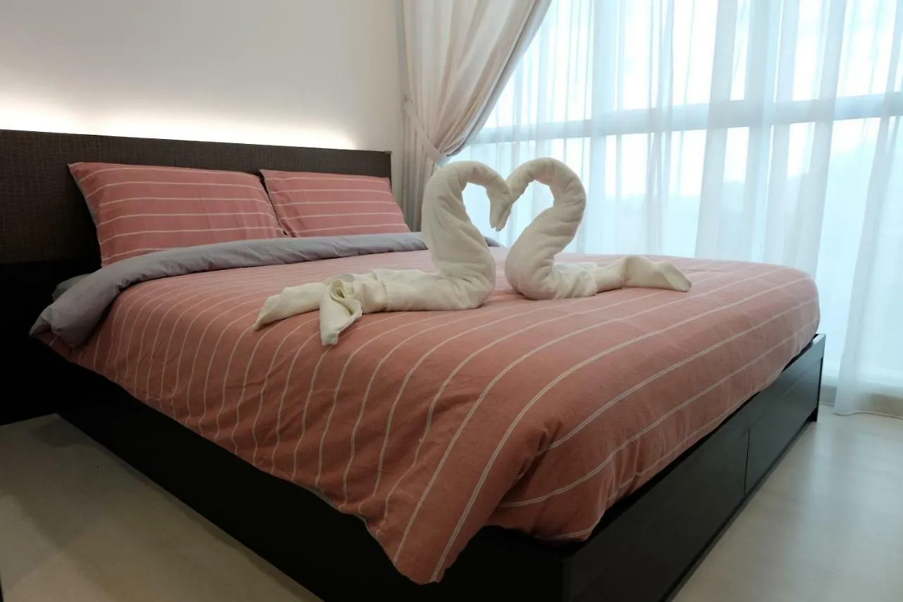 公寓 Karen'S Straits Garden Suite
